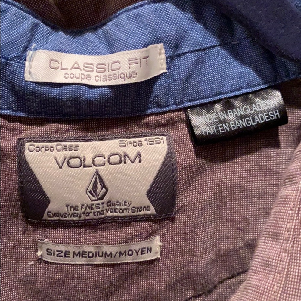 Volcom button up - Picture 4 of 5